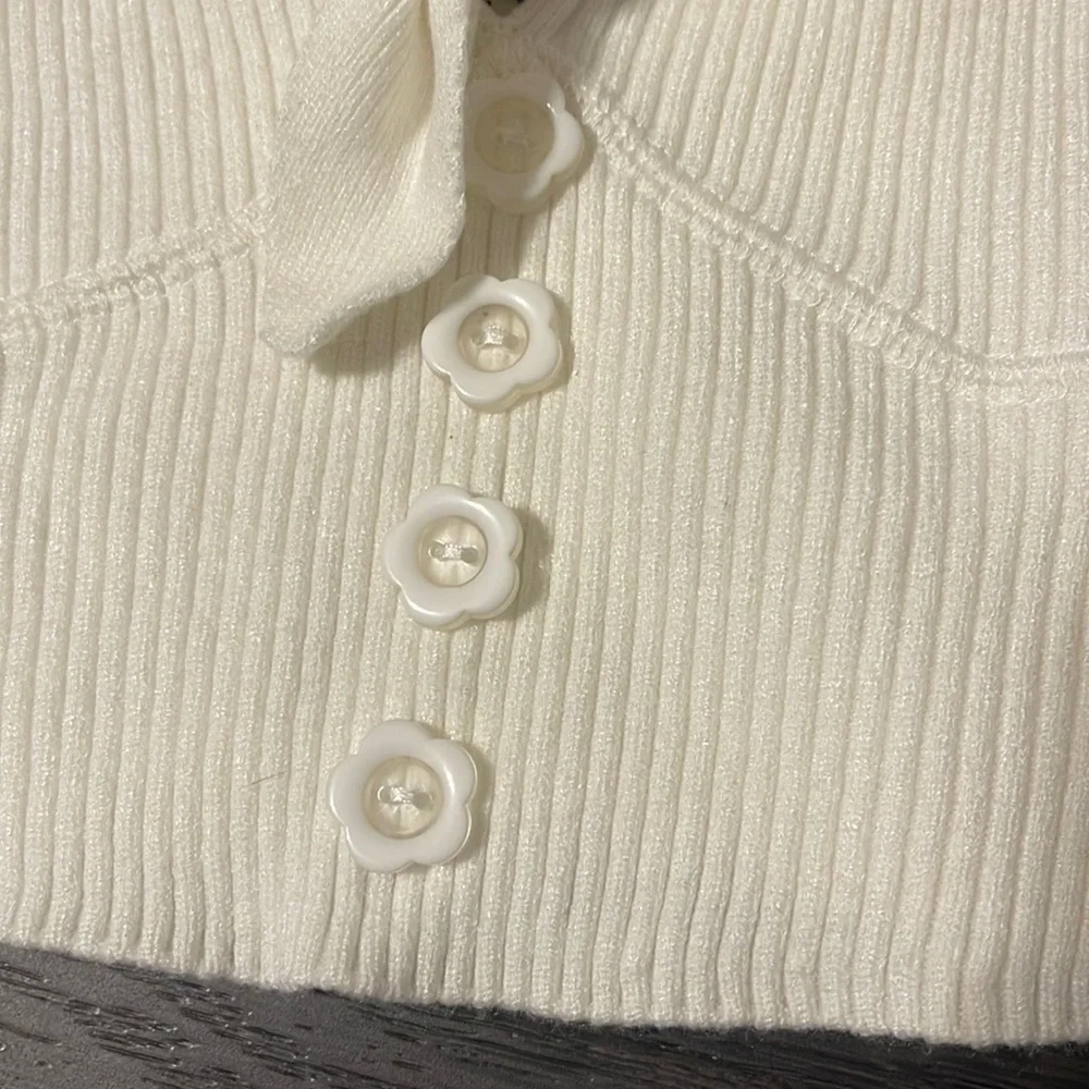 NWT For Love & Lemons Crop Top - SIZE: XS - Picture 2 of 4